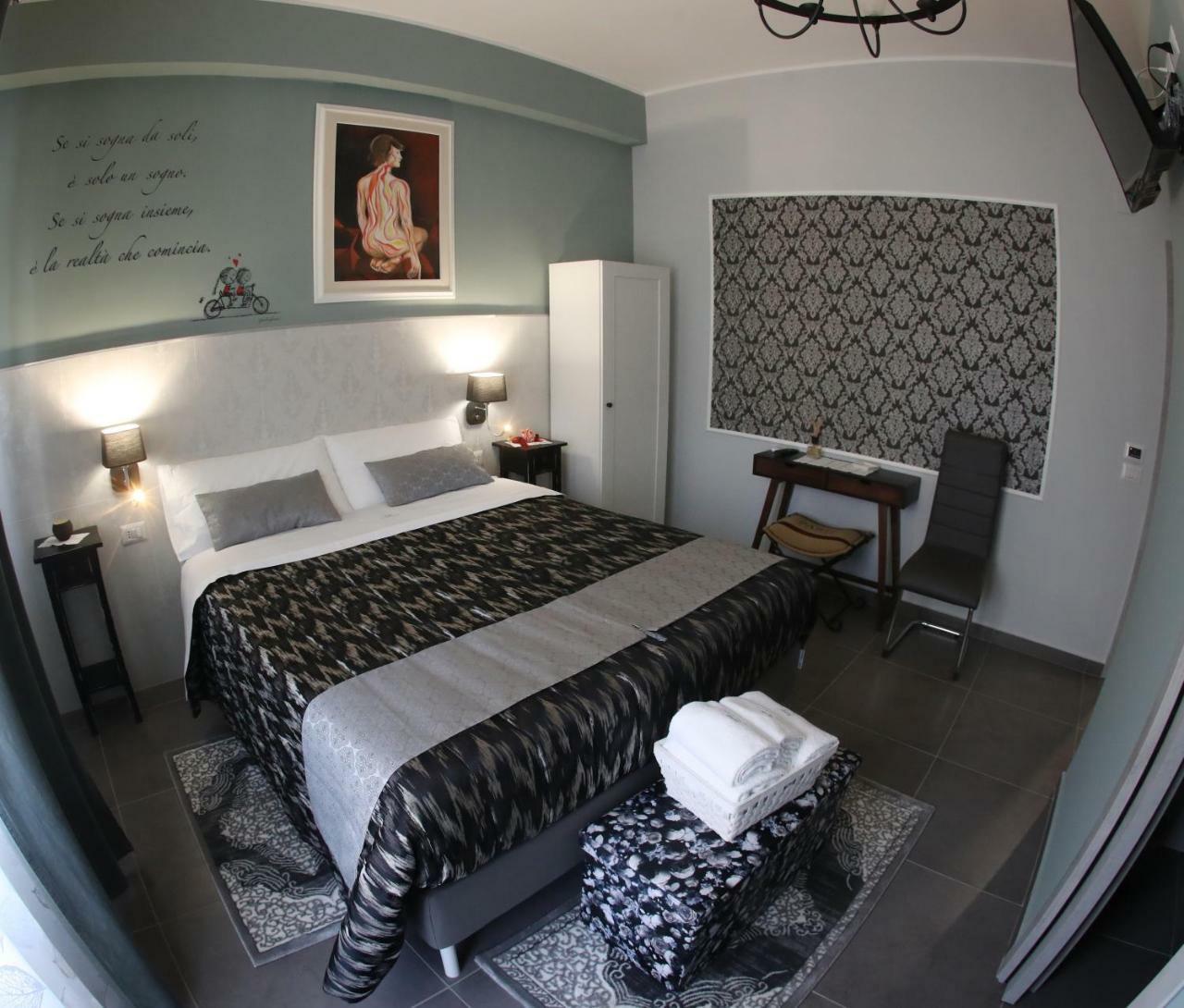 Bed and Breakfast La Casa Di Luce à Reggio de Calabre Extérieur photo